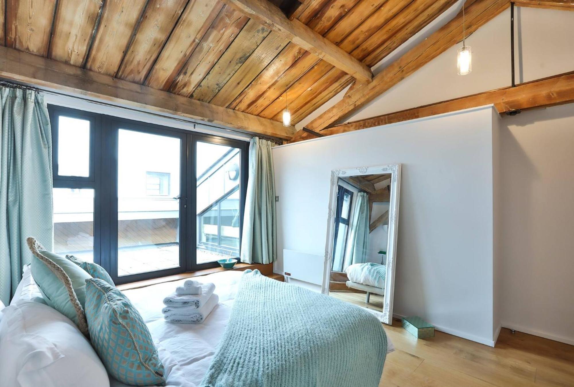 Wild Roses Serviced Apartments - Excel Warehouse 1 London Kültér fotó